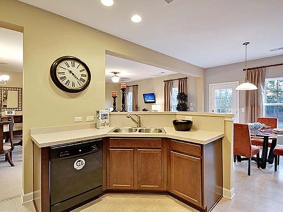 Kitchen overlooking breakfast nook