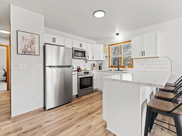 1771 Alexandra Ct, 1771 Alexandra Ct #1773, Oshkosh, WI 54902