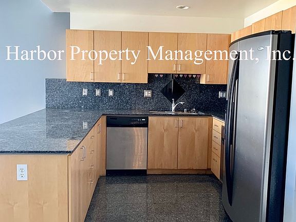 5th image of 285 W 6th St APT 410