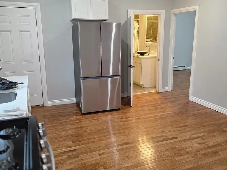 93 Ayrault St #2 — Photo 4