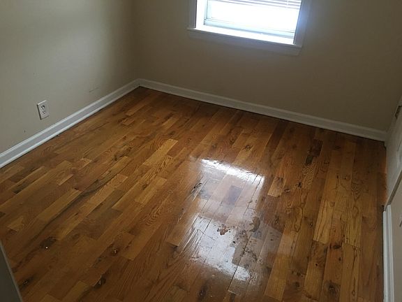 3rd image of 2857 W Polk St #3