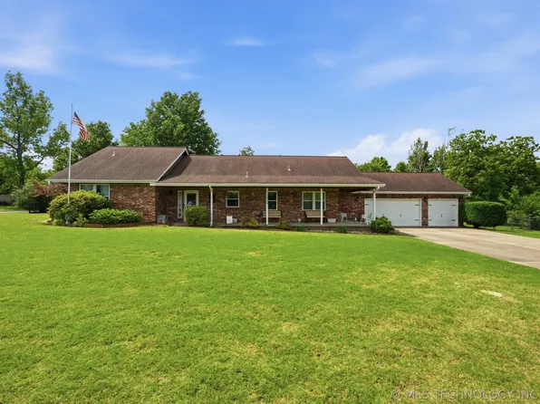 25826 E 93rd St S, Broken Arrow, OK 74014