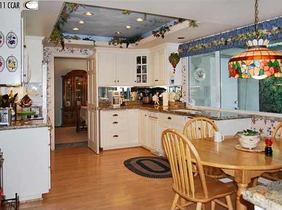 3rd image of 198 Joaquin Cir