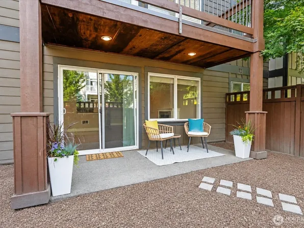 21307 48th Avenue W #C104, Mountlake Terrace, WA 98043