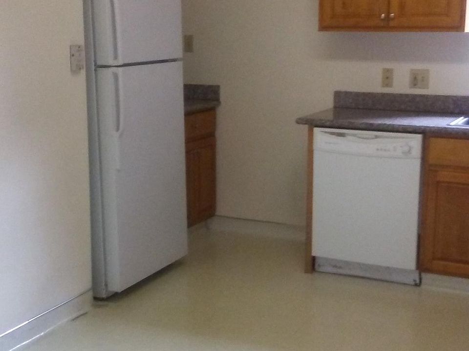 2nd image of 4200 Appian Way