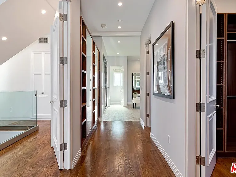 9767 Monte Mar Dr — Photo 35