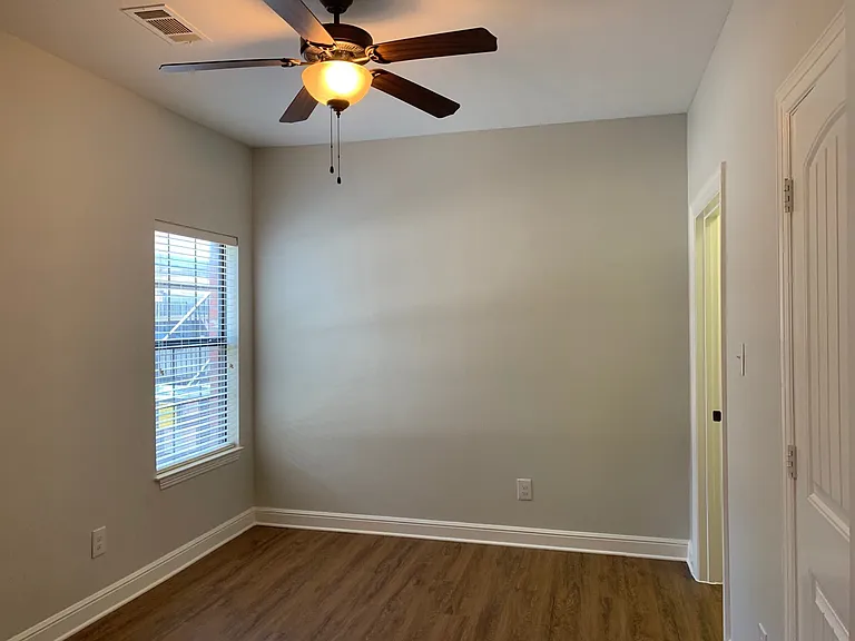 1875 Signal Ridge Pl — Photo 9
