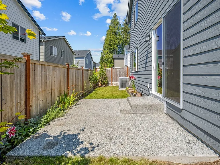 20908 42nd Dr SE — Photo 23