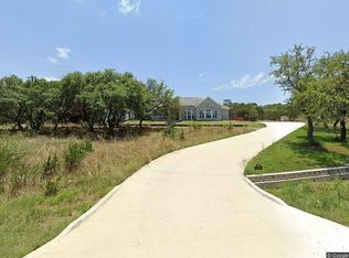 8710 Fox Briar Ln, Boerne, TX 78006