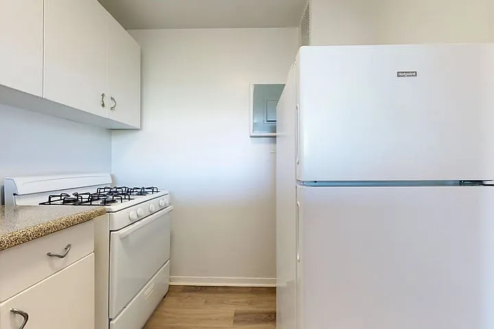Lake Meadows Apartments — Photo 144