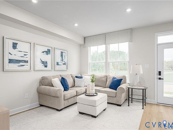 4th image of 12705 Clover Way
