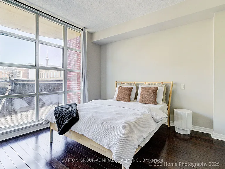 901 Queen St W #208 — Photo 10