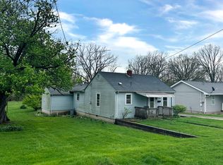 325 N Water St, Albany, IN 47320