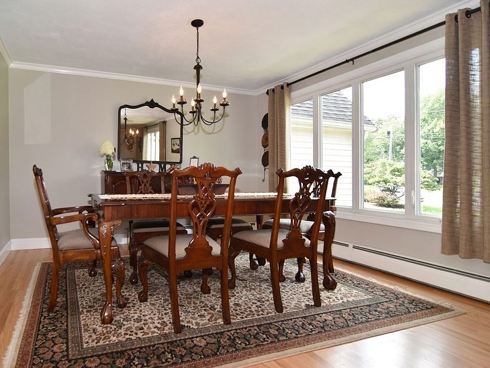 82 Farm Hill Rd, North Attleboro, MA 02760 Zillow