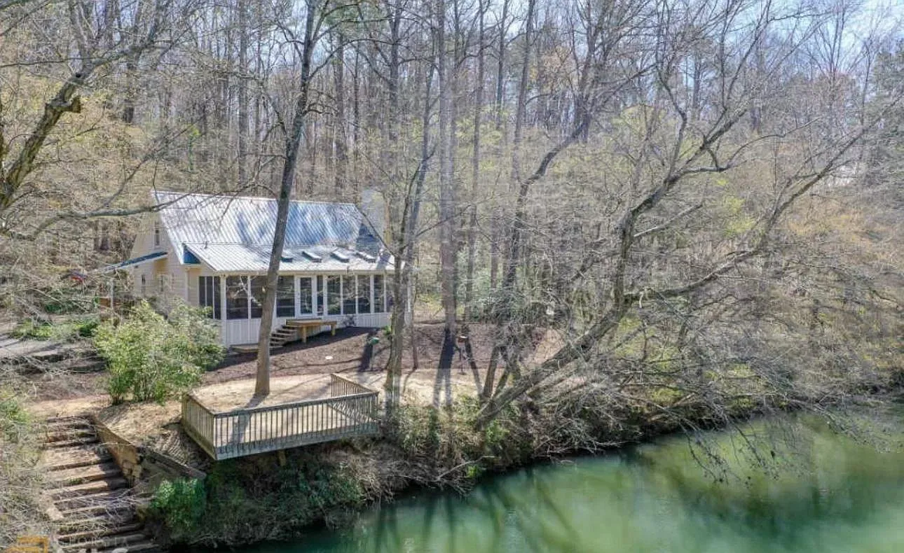 Old River Rd, Cornelia — Photo 1