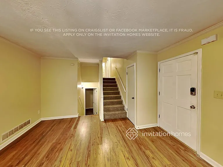 133 Fox Ridge Ct — Photo 6