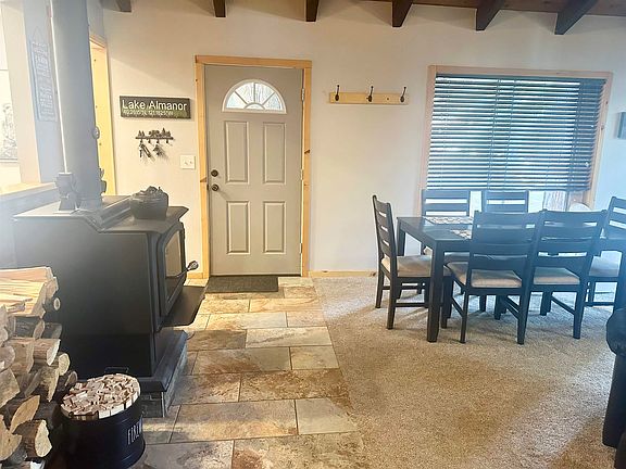 2nd image of 552 Manzanita Way