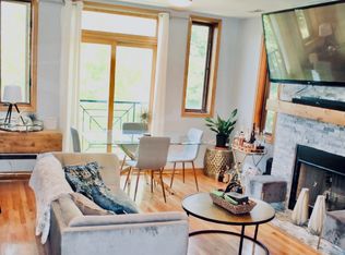 3751 S Michigan Ave APT 2, Chicago, IL 60653