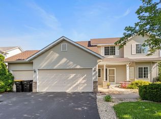 2735 Pampas Ct, Shakopee, MN 55379