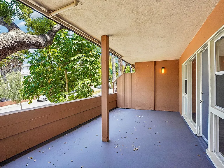 Terraces at South Pasadena Apartments — Photo 103