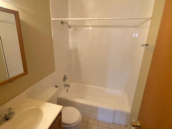 4th image of 2929 E Adams Ave #5