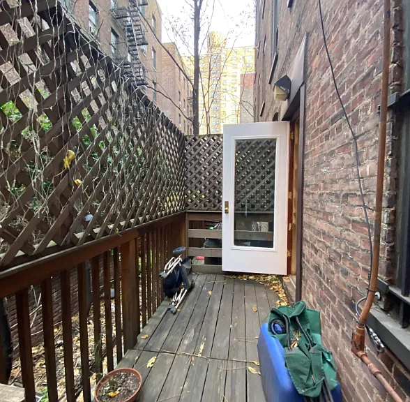 203 E 27th St #GARDEN — Photo 1