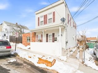 135 Dixon Ave, Paterson City, NJ 07501