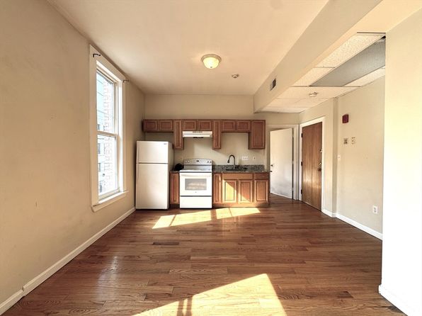 4 Washington Ave #24