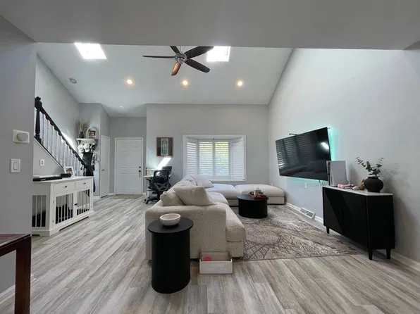 2 Eunice Ter, West Long Branch, NJ 07764