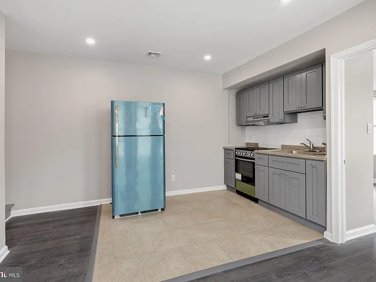 1720 Wylie St #2 — Photo 3