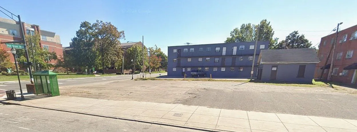 411 Hal Greer Boulevard — Photo 4