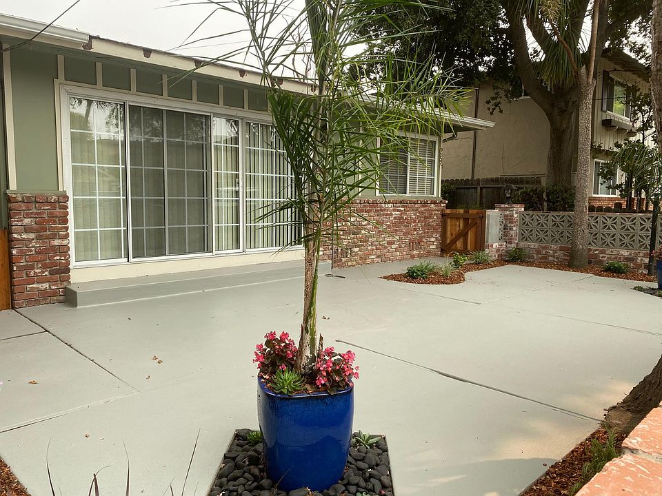 1st image of 255 Mariposa Ave #F