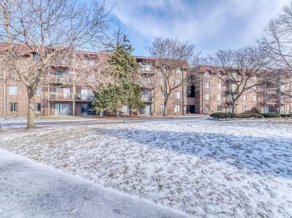 830 Elder Rd #B303, Homewood, IL 60430