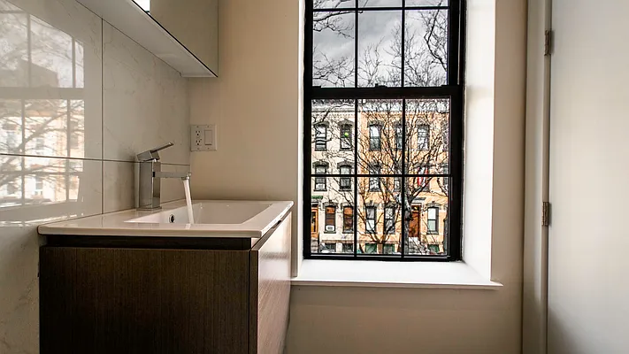 Rented by Nooklyn NYC LLC | media 63