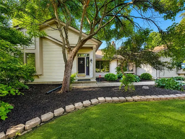 1511 Lindenhurst Dr, Dayton, OH 45459