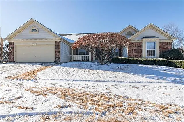 15708 94th Ave photo 1