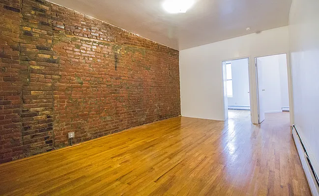 Rented by City Connections Realty | media 38