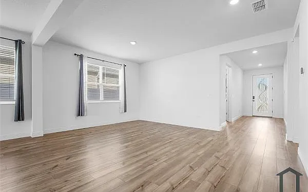 7322 34th Ct E — Photo 9
