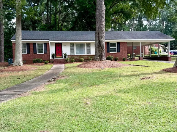1305 Westwood Ave W, Wilson, NC 27893
