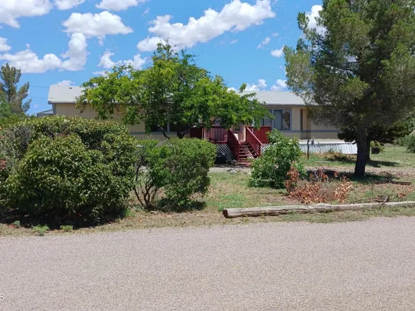 11030 E Meadow Dr, Mayer, AZ 86333