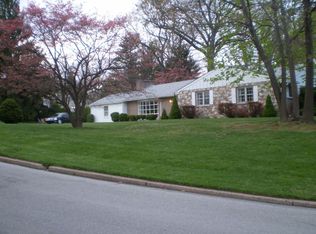 4111 Fields Dr, Lafayette Hill, PA 19444