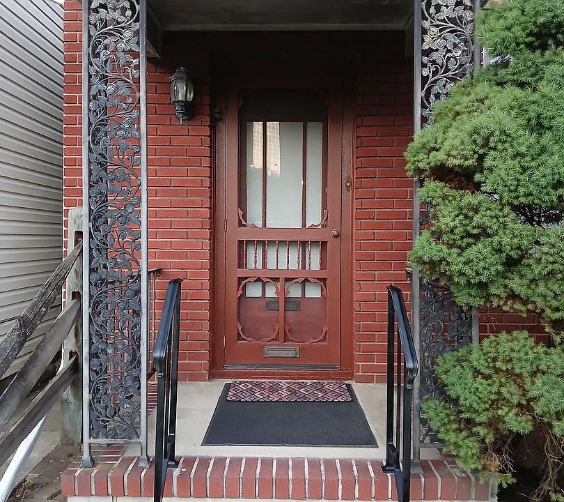 1st image of 120 Shaw Ave