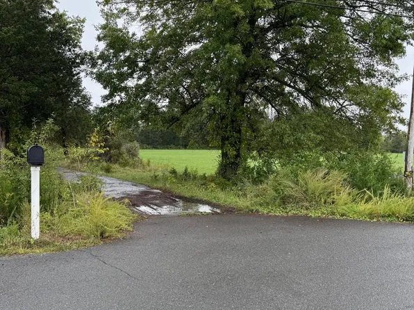 12553 Lucky Hill Rd, Remington, VA 22734