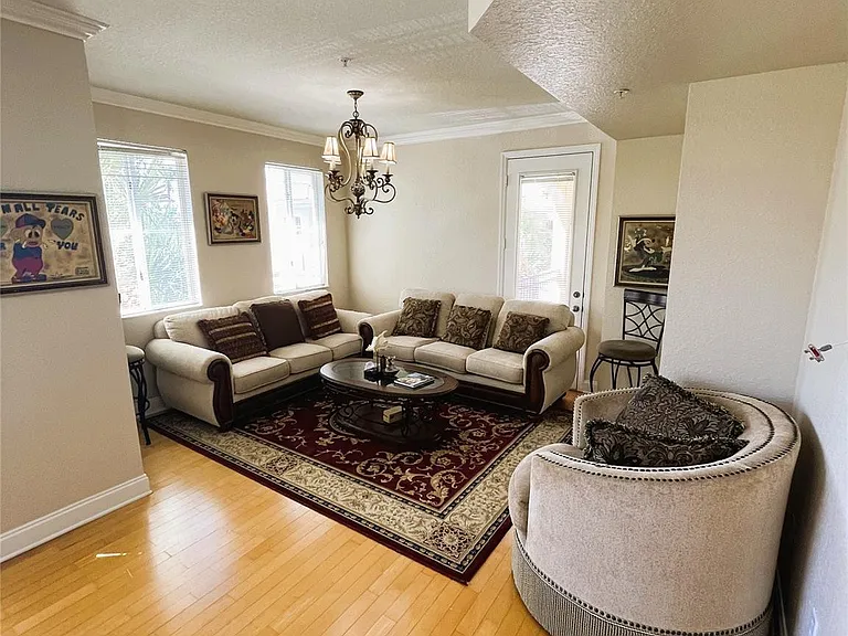 11013 Legacy Ln #303 — Photo 10