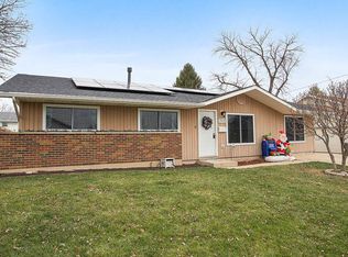 717 Essex Ave, Romeoville, IL 60446