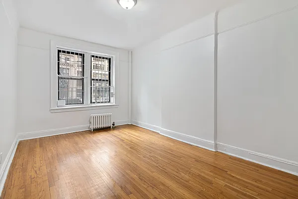 Rented by Compass | media 4