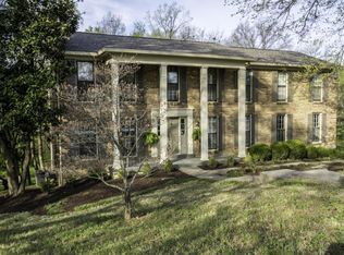 6710 Foxcroft Rd, Prospect, KY 40059