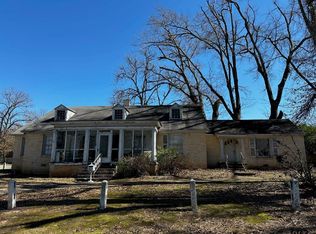 2016 S Sneed Ave, Tyler, TX 75701