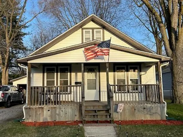 309 S Main St, Saint Louis, MI 48880