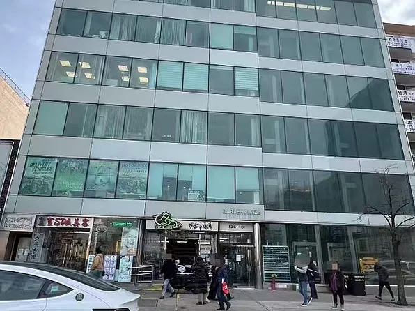 136-40 39th Ave #B-2, Flushing, NY 11354